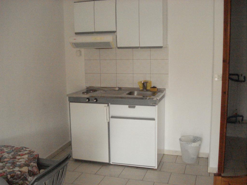 Apartments Stavroula Ηospitality ヴラスナ 部屋 写真