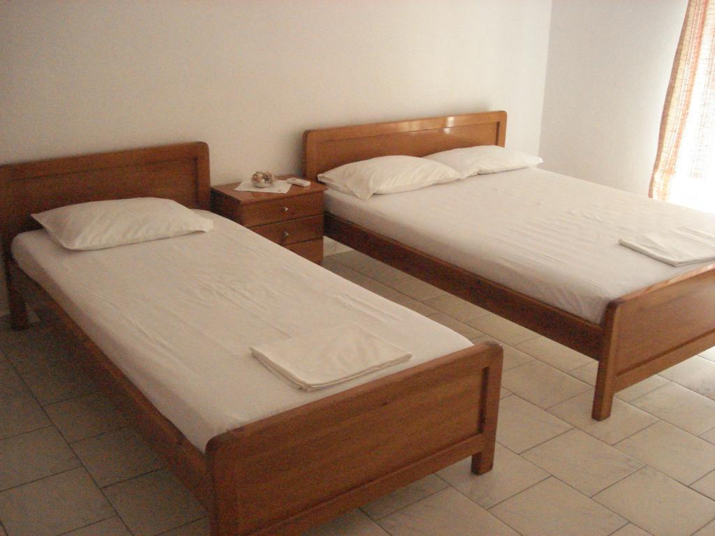 Apartments Stavroula Ηospitality ヴラスナ 部屋 写真