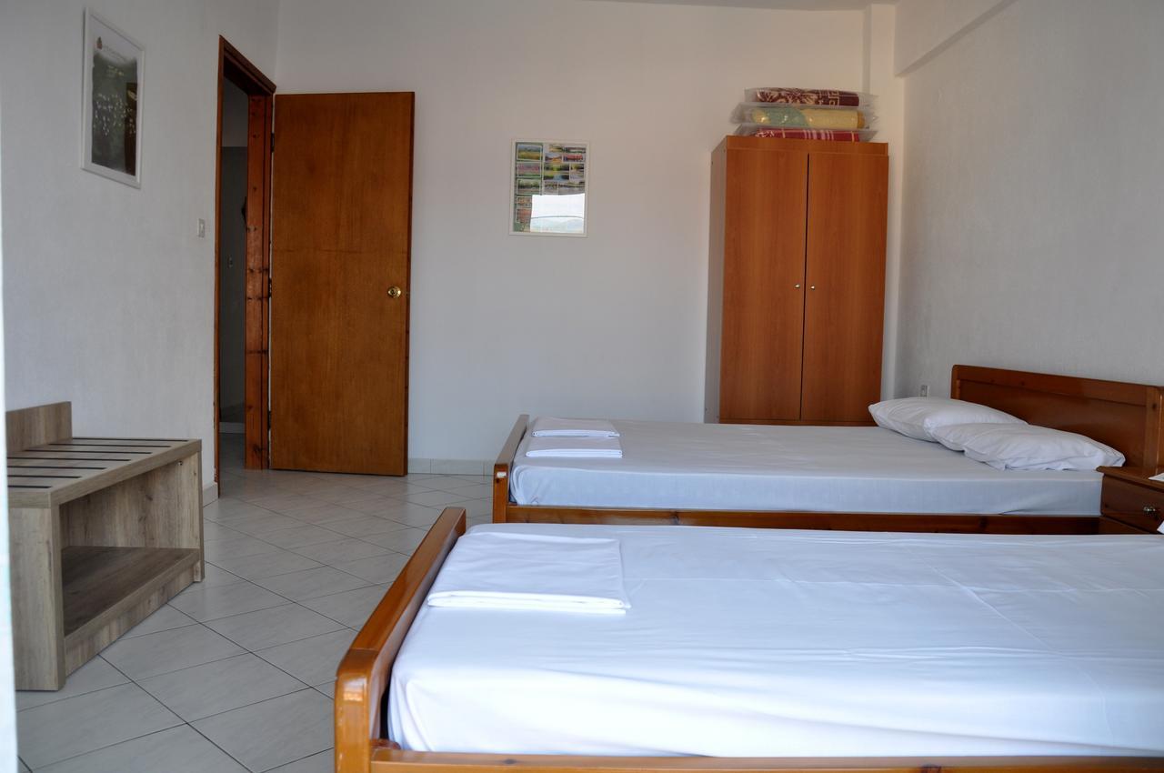 Apartments Stavroula Ηospitality ヴラスナ エクステリア 写真