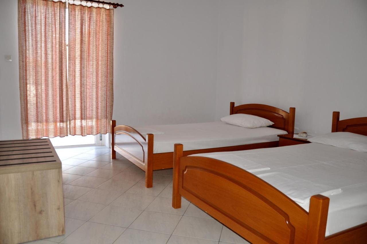 Apartments Stavroula Ηospitality ヴラスナ 部屋 写真